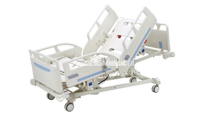 Кровать электрическая Operatio Unio HPL для палат интенсивной терапии фото 1